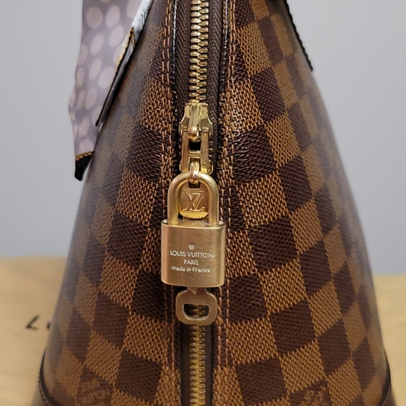 Louis Vuitton Alma Damier PM - Picture 3 of 16